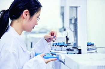 價(jià)格對比同行便宜30%，時(shí)效靈活搭